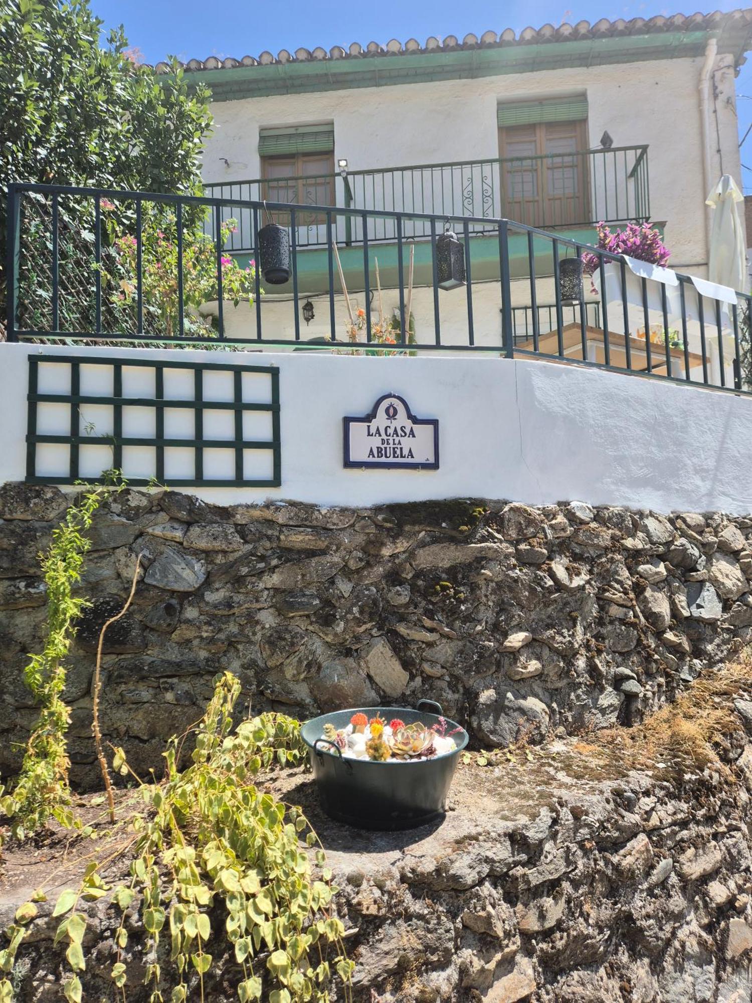 Апартаменти La Casa De La Abuela Пінос-Хеніль Екстер'єр фото